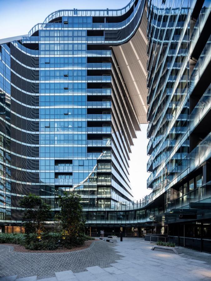 One Global Resorts Green Square Сидней Экстерьер фото The building's facade